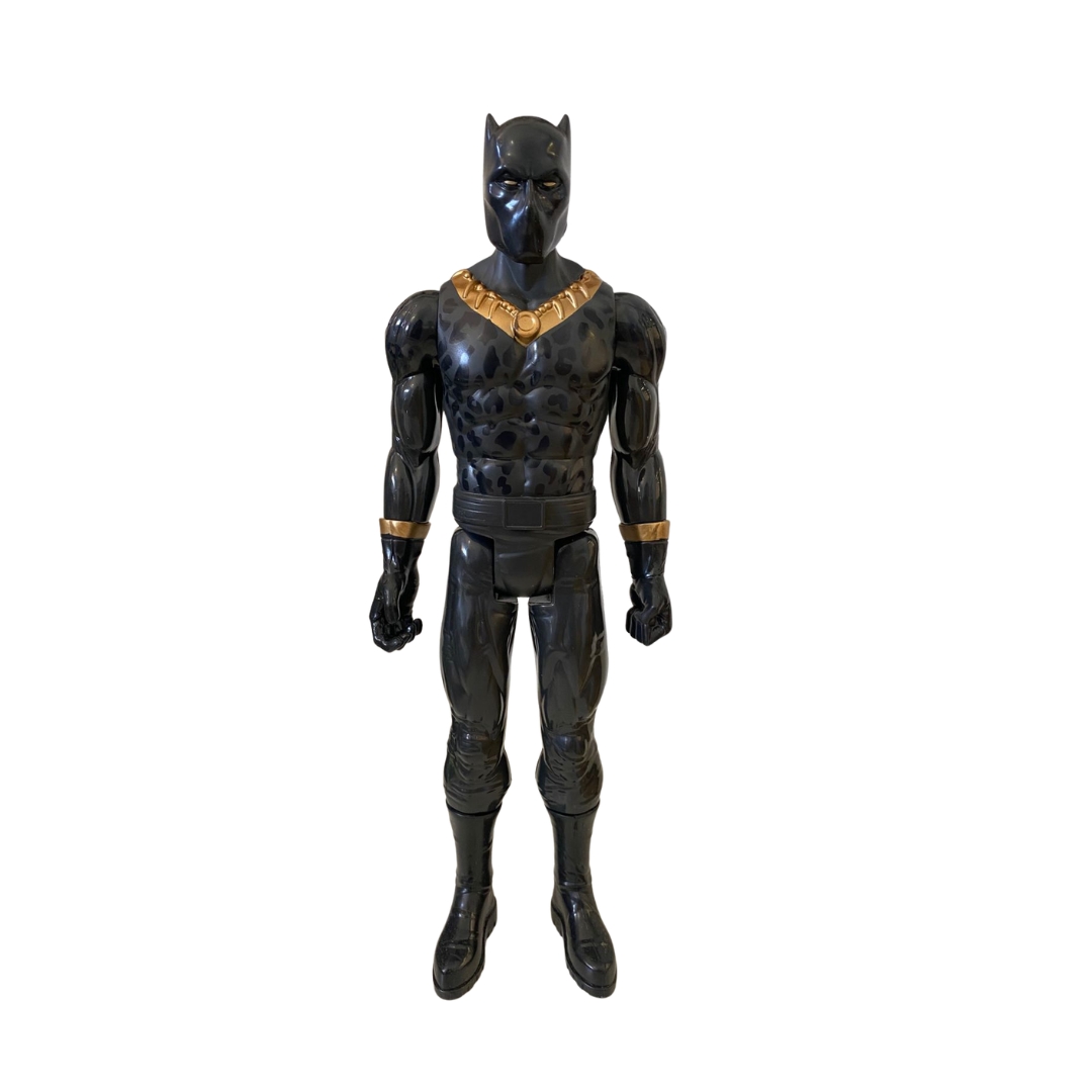 Figura Pantera Negra Erik Killmonger Titan Hero - Hasbro